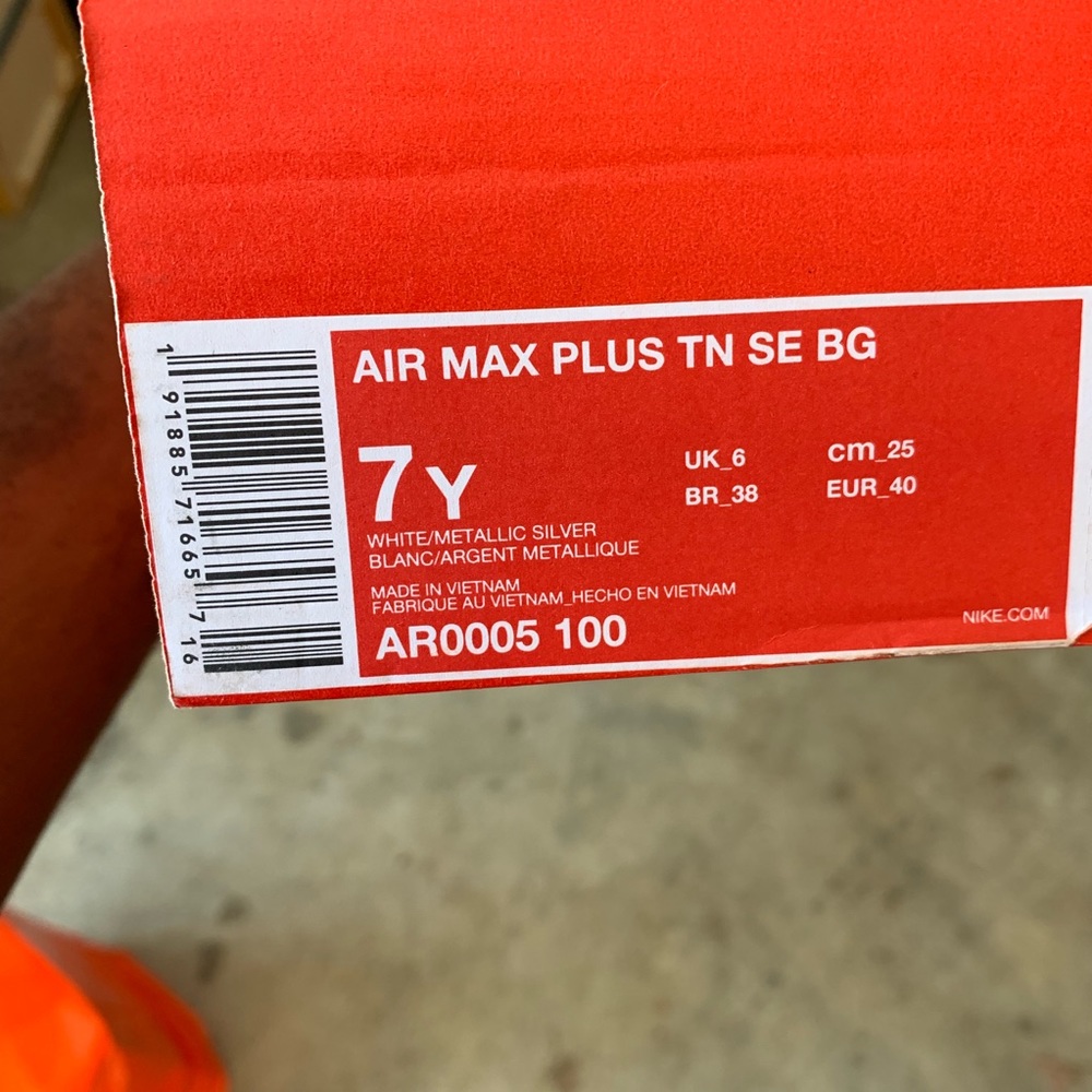 Nike Air Max Plus TN BG - Picture 8 of 8